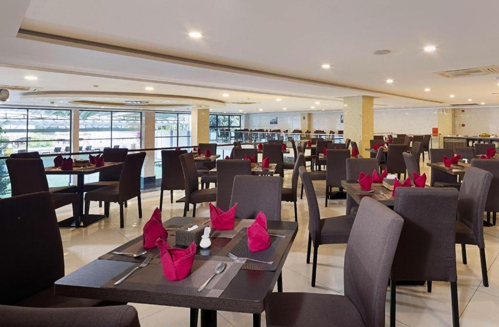 Aries Hotel Nha Trang Eksteriør billede